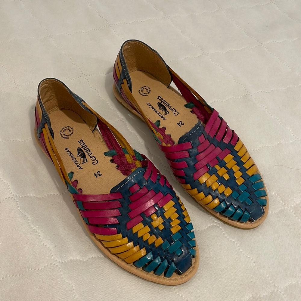 Womens colorful Huaraches from Mexico